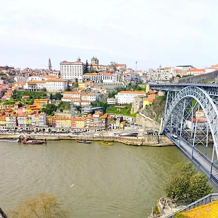 Mezzanine Encantador No