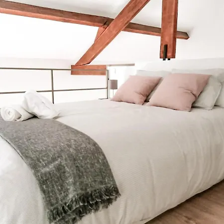 Mezzanine Encantador No Апартаменты *